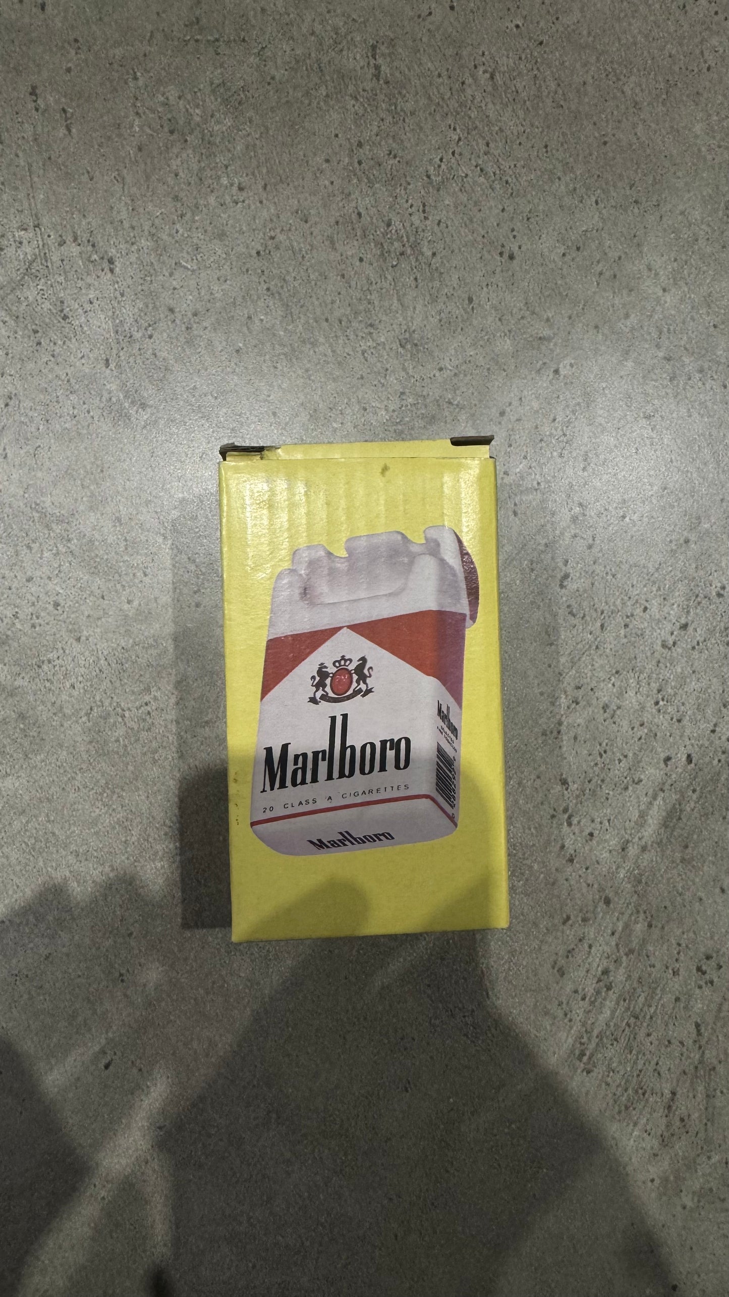 Cenicero vintage Marlboro